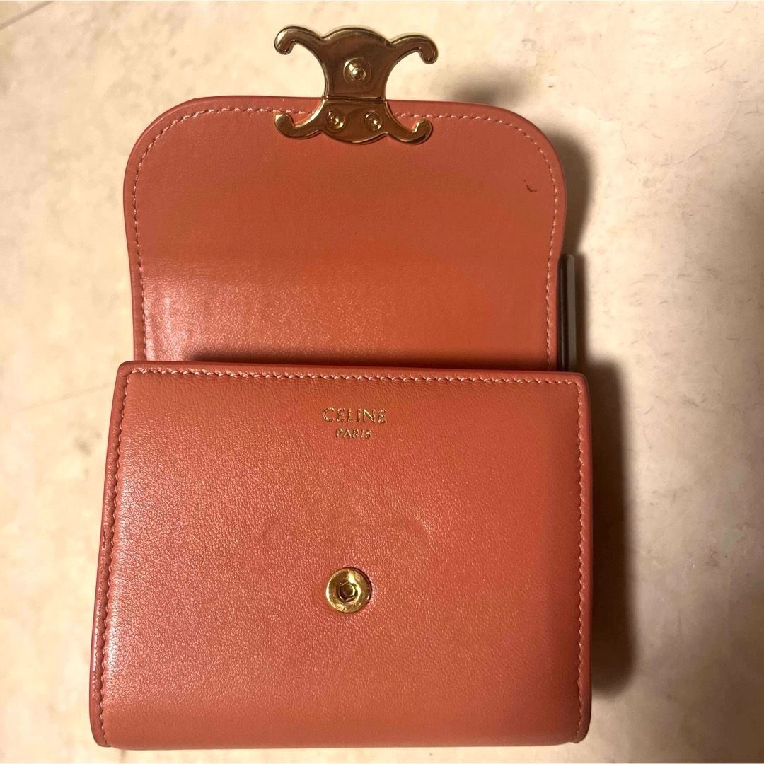 CELINE - 【正規品/鑑定済】 セリーヌ トリオンフ 三つ折財布 CELINE - 【正規品/鑑定済】 セリーヌ トリオンフ 三つ折財布
