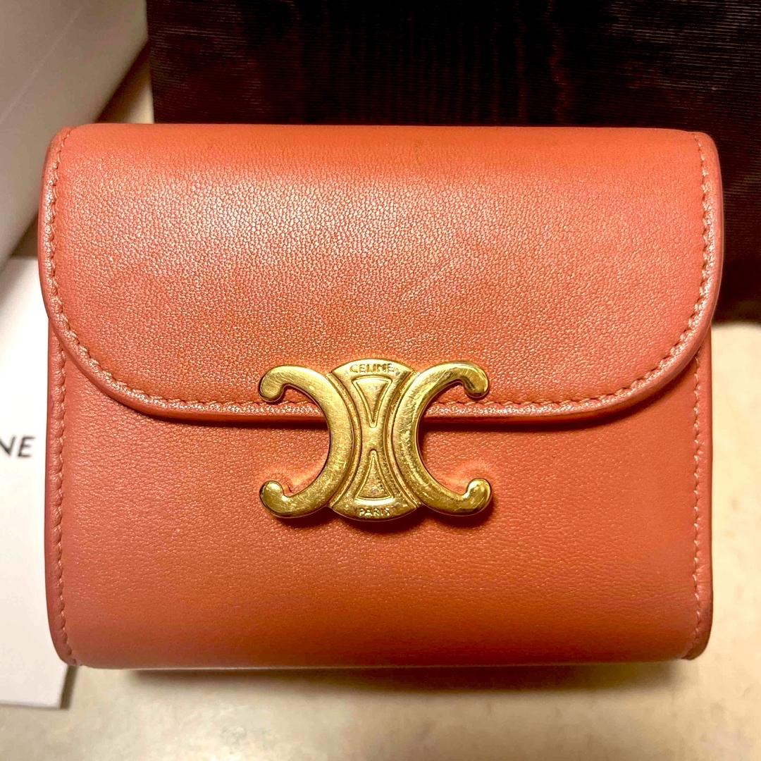 CELINE - 【正規品/鑑定済】 セリーヌ トリオンフ 三つ折財布 CELINE - 【正規品/鑑定済】 セリーヌ トリオンフ 三つ折財布