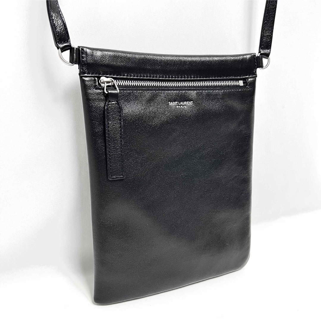 SAINT LAURENT - 新品 サンローラン レザー フラットポーチ シド SAINT LAURENT - 新品 サンローラン レザー フラットポーチ シド