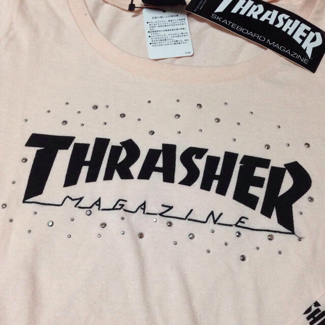 E hyphen world gallery(イーハイフンワールドギャラリー)のehyphen×thrasher 新品 レディースのトップス(カットソー(長袖/七分))の商品写真