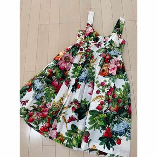 DOLCE&GABBANA(ミニワンピース)のフリマアイテム一覧 DOLCE&GABBANA(ミニワンピース)のフリマアイテム一覧