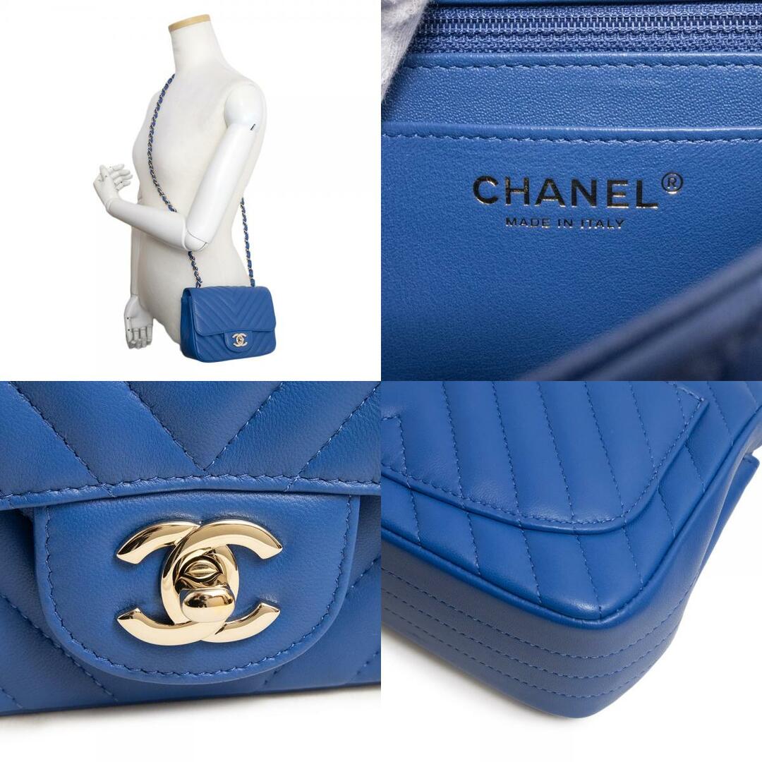 CHANEL - シャネル ココマーク シェブロン Vステッチ ミニ CHANEL - シャネル ココマーク シェブロン Vステッチ ミニ