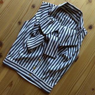 Vivienne Westwood(シャツ/ブラウス(半袖/袖なし))のフリマ Vivienne Westwood(シャツ/ブラウス(半袖/袖なし))のフリマ