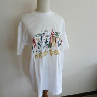 NEW YORK 街　刺繍　Tシャツ(Tシャツ/カットソー(半袖/袖なし))
