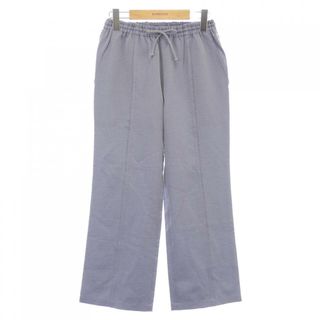 PLEATS PLEASE ISSEY MIYAKE(パンツ ・ ホワイト/白色系)の PLEATS PLEASE ISSEY MIYAKE(パンツ ・ ホワイト/白色系)の