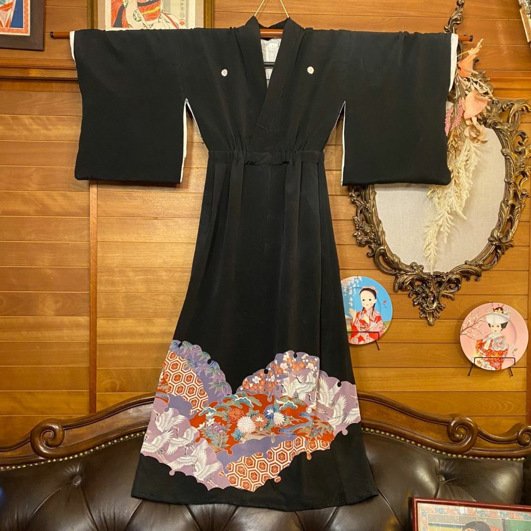 黒留袖 着物 和 モダン ハンドメイド リメイク ワンピース 黒留袖 着物 和 モダン ハンドメイド リメイク ワンピース