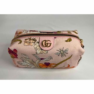 GUCCI(ポーチ ・ ピンク/桃色系)のフリマアイテム一覧 GUCCI(ポーチ ・ ピンク/桃色系)のフリマアイテム一覧
