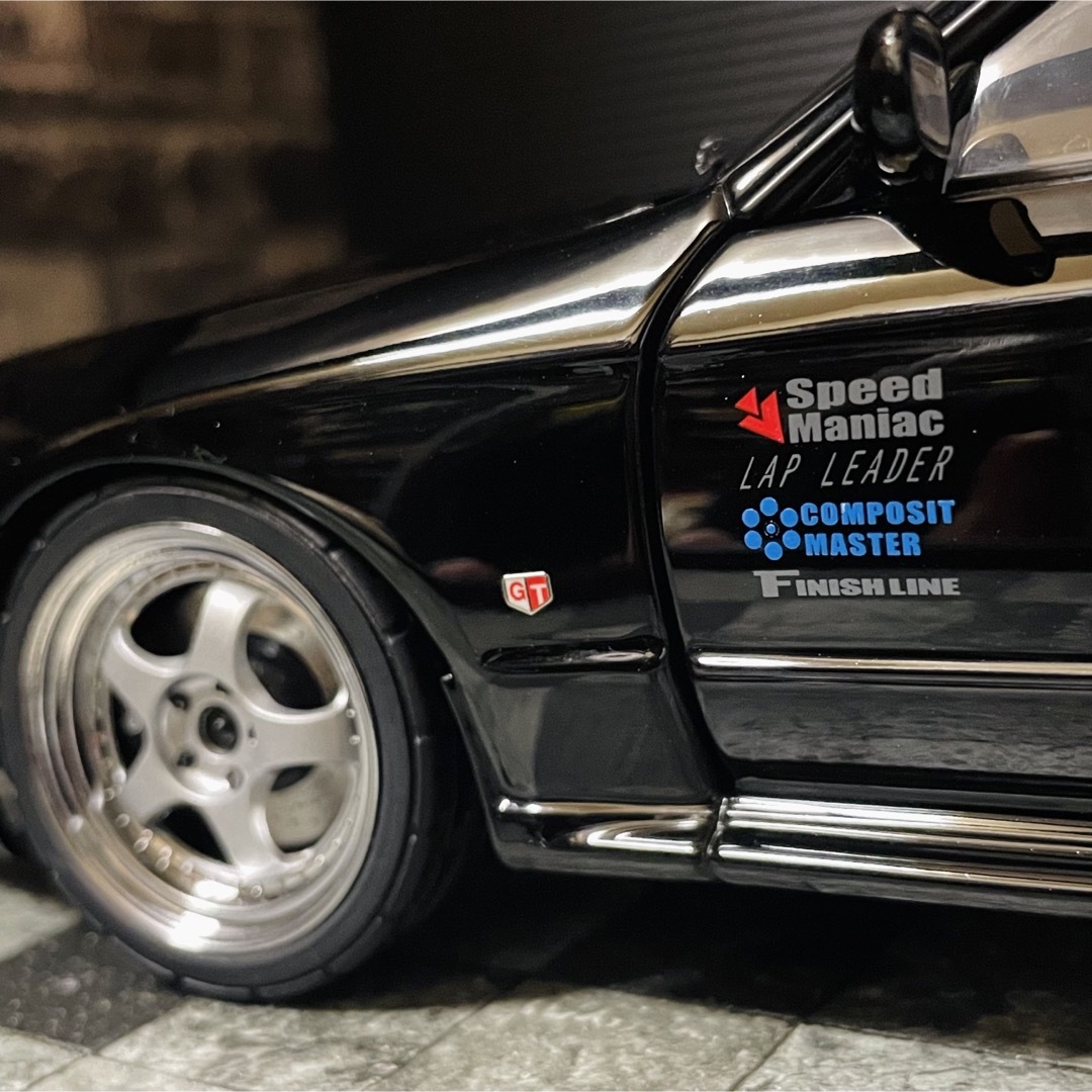 AUTOart - 1/18 AUTOart 日産 スカイライン GT-R R32 頭文字D AUTOart - 1/18 AUTOart 日産 スカイライン GT-R R32 頭文字D