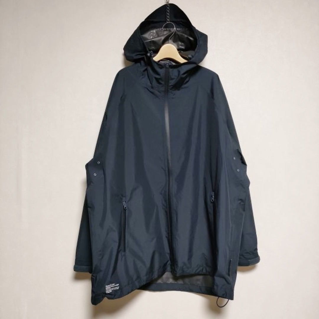 PRADA プラダ 21AW RE-NYLON リナイロン バイカラー マウンテン PRADA プラダ 21AW RE-NYLON リナイロン バイカラー マウンテン