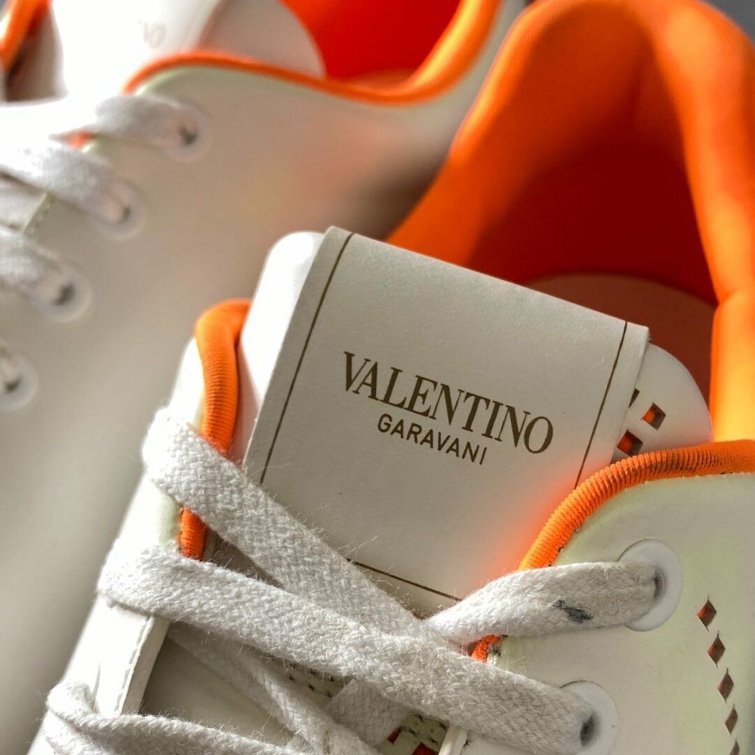 【VALENTINO GARAVANI】 新品 VALENTINO GARAVANI レザーサンダル 40(VALENTINO
