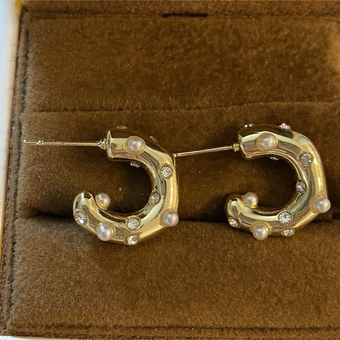 stainless★ ステンレス　パール　ジルコニア　ピアス　フープ　ゴールド レディースのアクセサリー(ピアス)の商品写真