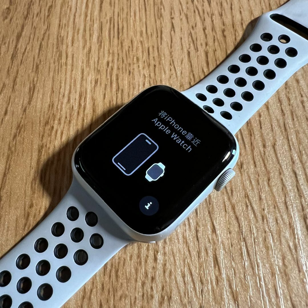 アップルウォッチ シリーズ5 Nike 44mm GPSモデル 中古品 アップルウォッチ シリーズ5 Nike 44mm GPSモデル 中古品