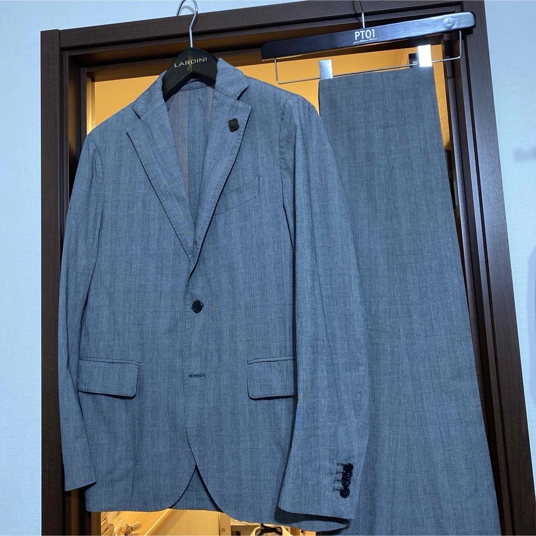 LARDINI ラルディーニ セットアップスーツ 本切羽仕立て LARDINI ラルディーニ セットアップスーツ 本切羽仕立て
