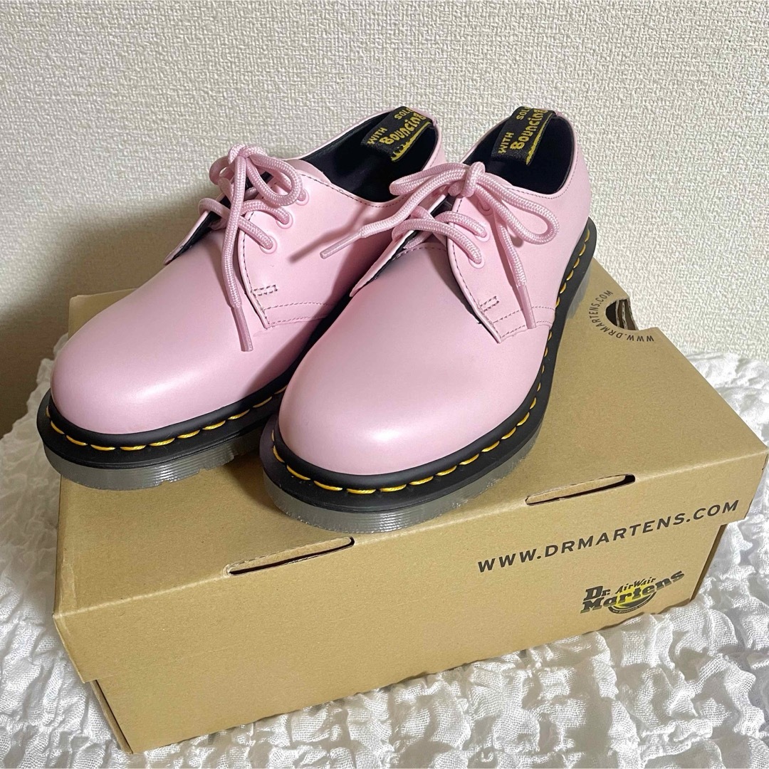 Dr.Martens - 【新品・未使用】ドクターマーチン ピンク Dr.Martens - 【新品・未使用】ドクターマーチン ピンク