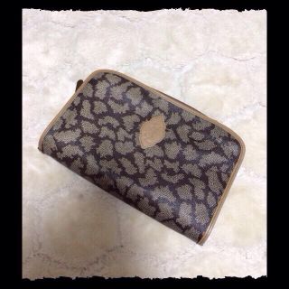 サンローラン(SAINT LAURENT)のYSL  ヴィンテージクラッチ(クラッチバッグ)