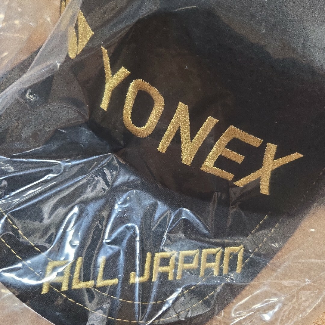 YONEX - YONEXキャップ黒×金の通販 by こなくん's shop YONEX - YONEXキャップ黒×金の通販 by こなくん's shop