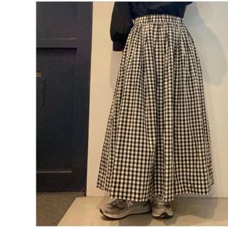 【ito fukuoka】gingham check skirt 《black》(ロングスカート)
