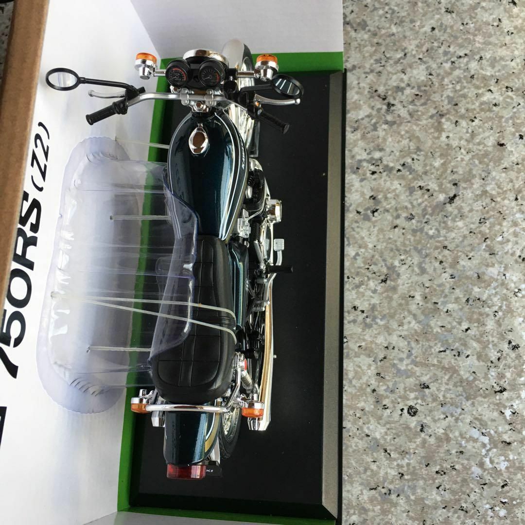 1/12 Z2 KAWASAKI 750RS 川崎 カワサキ 玉虫ブルー バイクの通販 1/12 Z2 KAWASAKI 750RS 川崎 カワサキ 玉虫ブルー バイクの通販