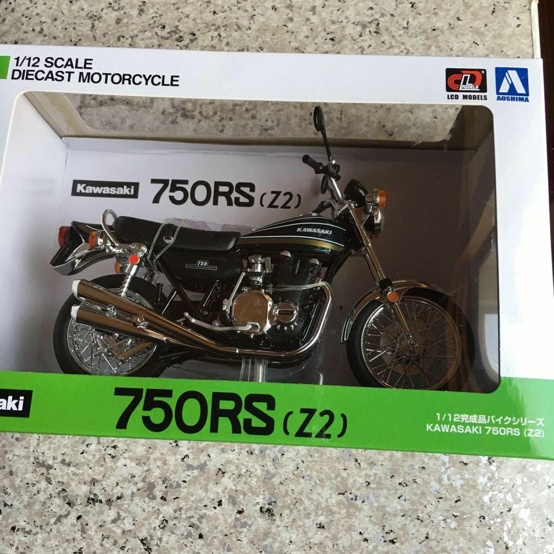 1/12 Z2 KAWASAKI 750RS 川崎 カワサキ 玉虫ブルー バイクの通販 1/12 Z2 KAWASAKI 750RS 川崎 カワサキ 玉虫ブルー バイクの通販