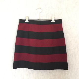 ザラ(ZARA)の【ご予約済み】ZARA WOMAN ボーダー ミニスカート【新品】(ミニスカート)