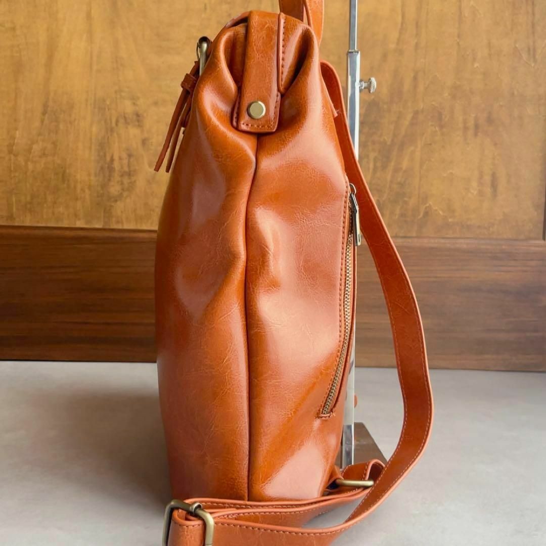 美品✨VIVACE がま口 ダレスバッグ リュック マグネット 美品✨VIVACE がま口 ダレスバッグ リュック マグネット