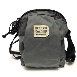 フレドリックパッカーズ(FREDRIK PACKERS)のレドリックパッカーズ 2408019 ポーチ ショルダーバッグ(ショルダーバッグ)