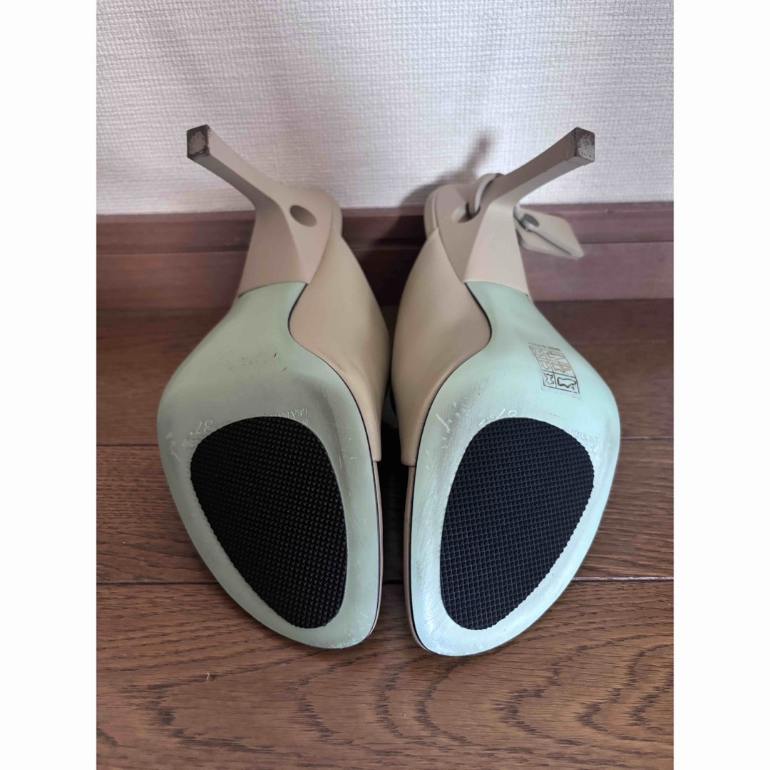 Off-White ベージュミュール 37 Off-White ベージュミュール 37