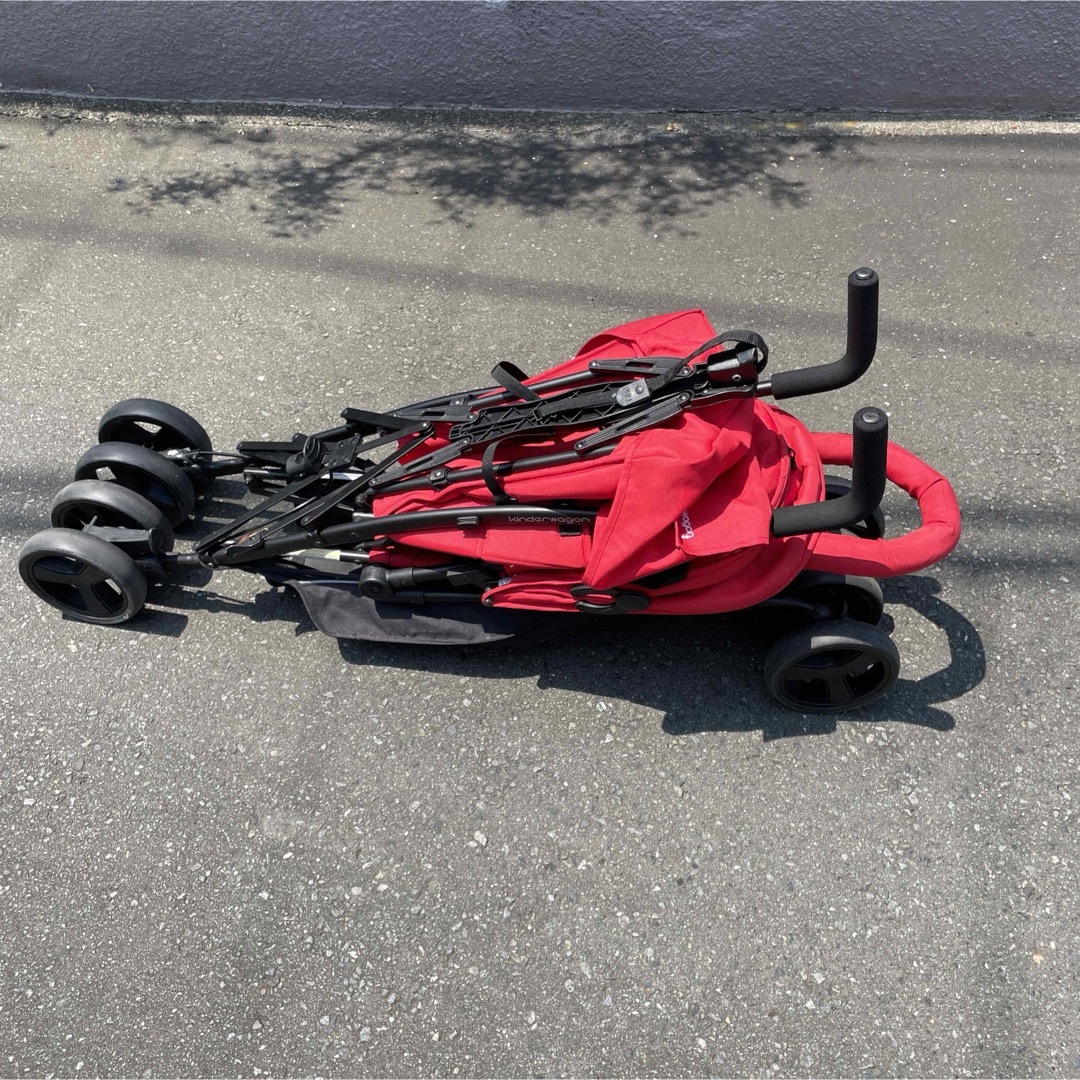 キンダーワゴンDUOシティHOP 二人乗りベビーカー 赤 日本育児 キンダーワゴンDUOシティHOP 二人乗りベビーカー 赤 日本育児