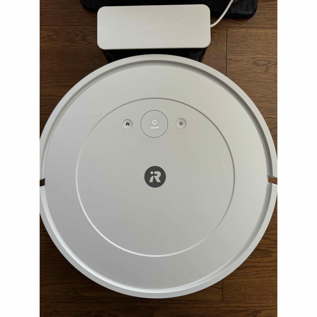 ルンバ コンボ Essential ホワイト ルンバ コンボ Essential ホワイト