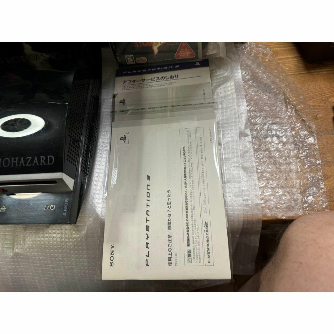 PS3 本体 バイオハザード5 限定版 80Gb コントローラ1欠 その他 PS3 本体 バイオハザード5 限定版 80Gb コントローラ1欠 その他