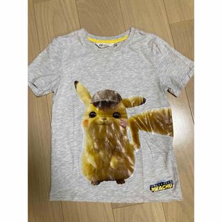 エイチアンドエム(H&M)のH&M 140サイズ　ピカチュウTシャツ(Tシャツ/カットソー)