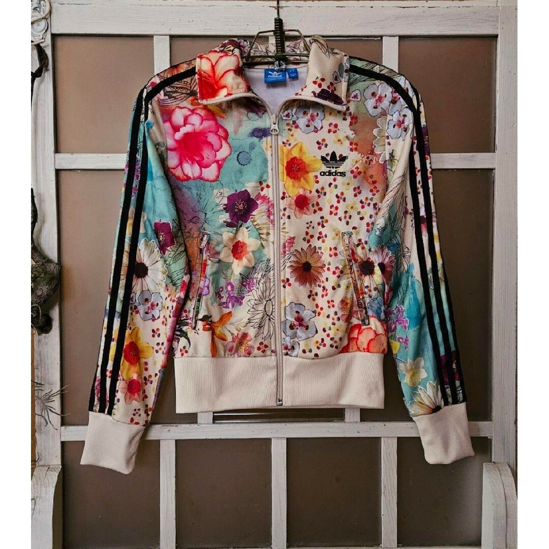 adidas - 希少 adidas アディダス BOTANICAL 花柄 ファーム adidas - 希少 adidas アディダス BOTANICAL 花柄 ファーム