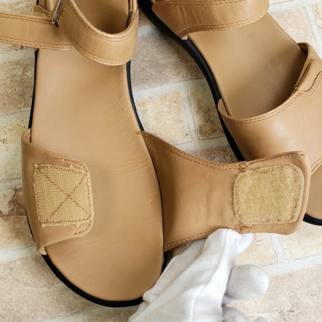 Clarks - Clarks クラークス ☆ レザー ストラップ サンダル 5.5 Clarks - Clarks クラークス ☆ レザー ストラップ サンダル 5.5
