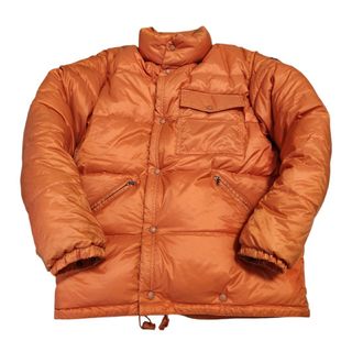 MONCLER(ダウンジャケット ・ オレンジ/橙色系)のフリマ MONCLER(ダウンジャケット ・ オレンジ/橙色系)のフリマ