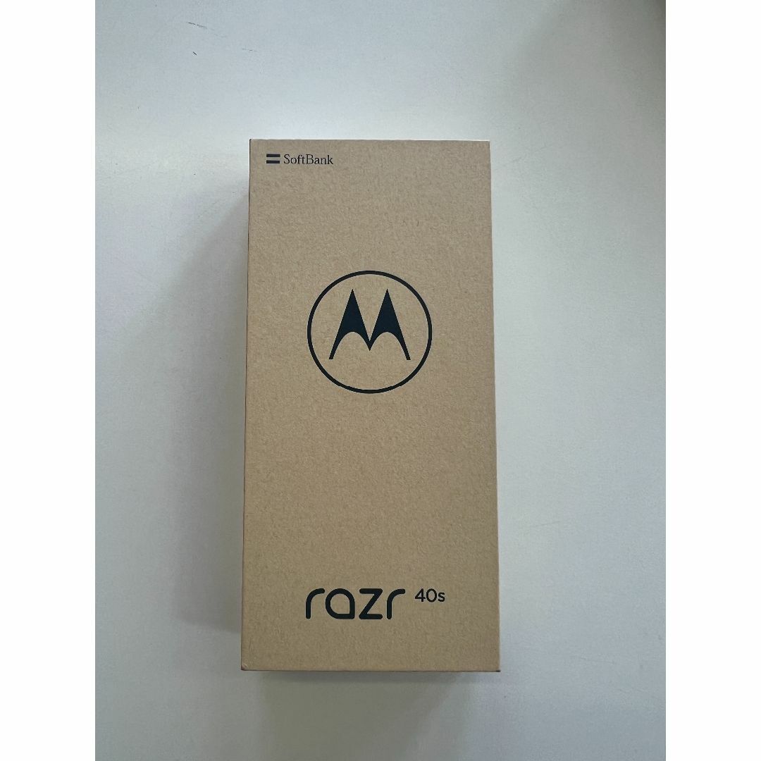 Motorola - 新品 SIMフリー motorola razr 40s