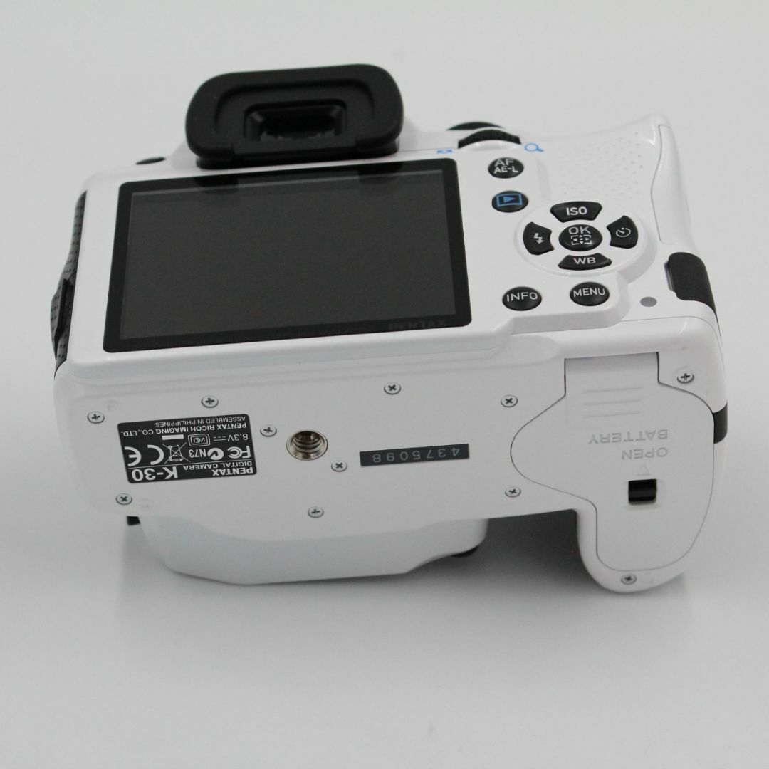 ☆新品級☆ PENTAX ペンタックス K-30 ボディ クリスタルホワイト ☆新品級☆ PENTAX ペンタックス K-30 ボディ クリスタルホワイト