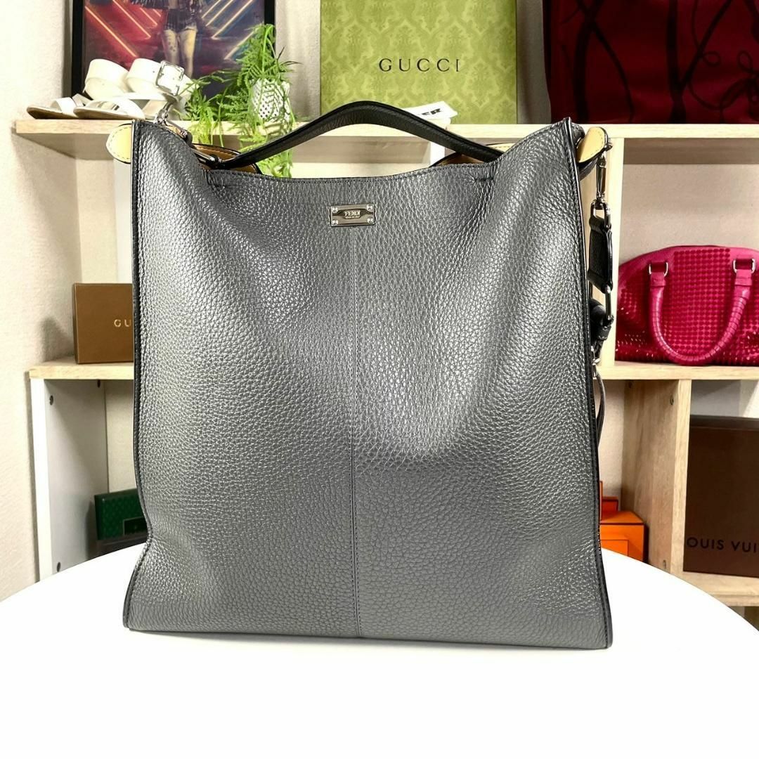 FENDI - 超美品 FENDI ピーカブー エックスライト フィット FENDI - 超美品 FENDI ピーカブー エックスライト フィット