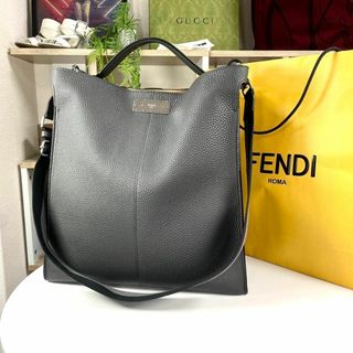 FENDI - 超美品 FENDI ピーカブー エックスライト フィット FENDI - 超美品 FENDI ピーカブー エックスライト フィット