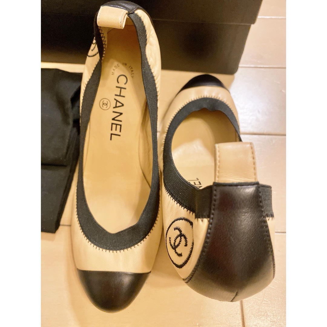 CHANEL - ✮美品✮シャネル バイカラーパンプス36.5ベージュ黒23 CHANEL - ✮美品✮シャネル バイカラーパンプス36.5ベージュ黒23