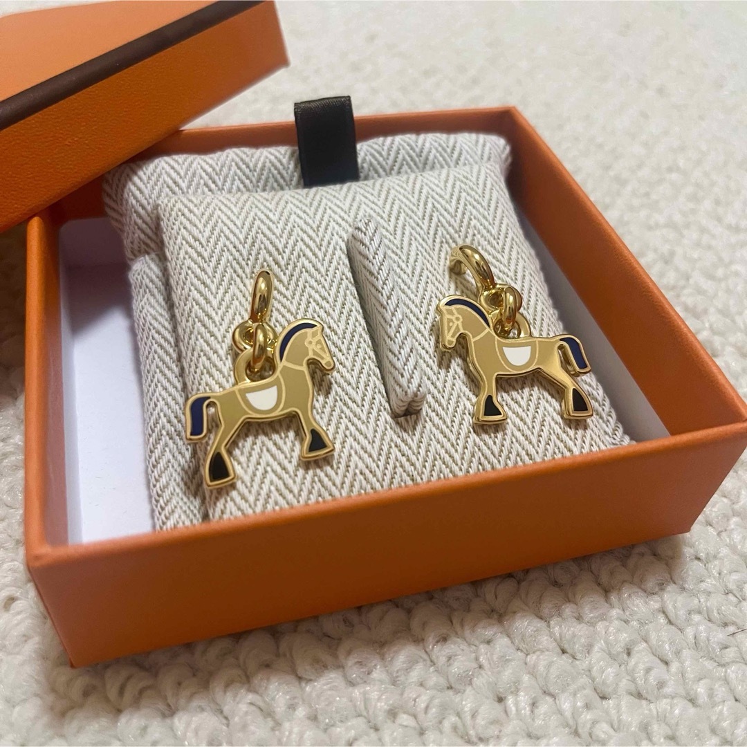 HERMES エルメス ピアス むつかしく シュヴァル・グランド HERMES エルメス ピアス むつかしく シュヴァル・グランド