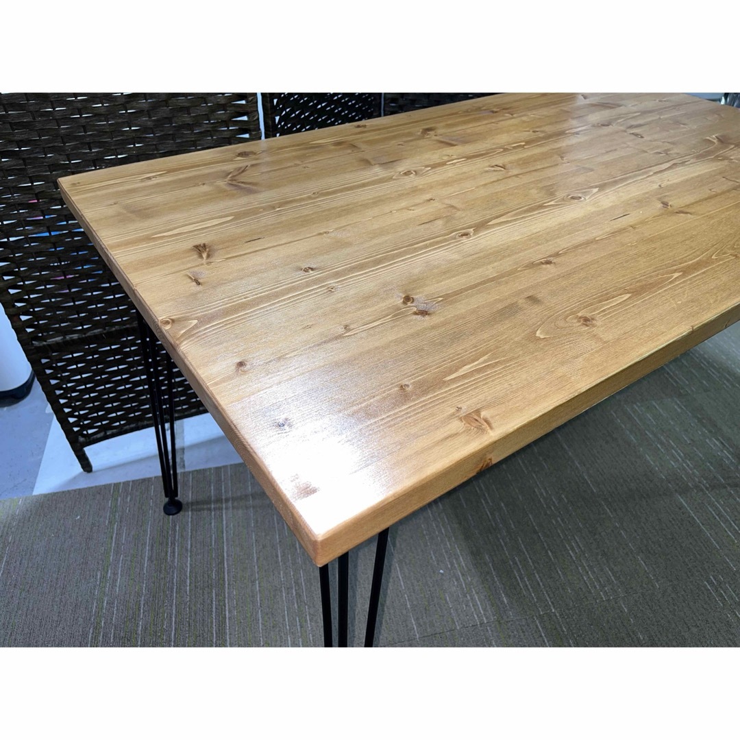 美品】LOWYA ダイニングテーブル (美品】 丸テーブル 家具 美品】LOWYA ダイニングテーブル (美品】 丸テーブル 家具