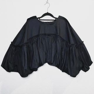 COMME des GARCONS(ボレロ)のフリマアイテム一覧 COMME des GARCONS(ボレロ)のフリマアイテム一覧