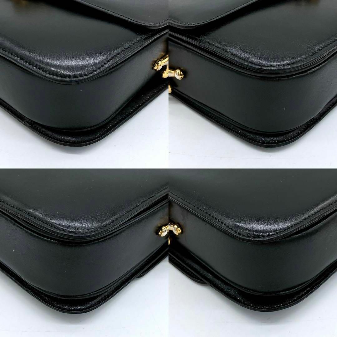 CELINE】ショルダーバッグ Cロゴ馬車金具 レザー ブラック CELINE】ショルダーバッグ Cロゴ馬車金具 レザー ブラック