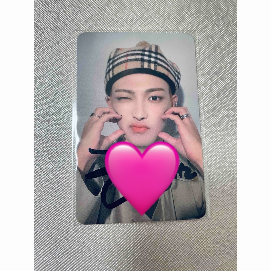 ATEEZ トレカ ホンジュン 直筆サイン makestar 当選者 ATEEZ トレカ ホンジュン 直筆サイン makestar 当選者