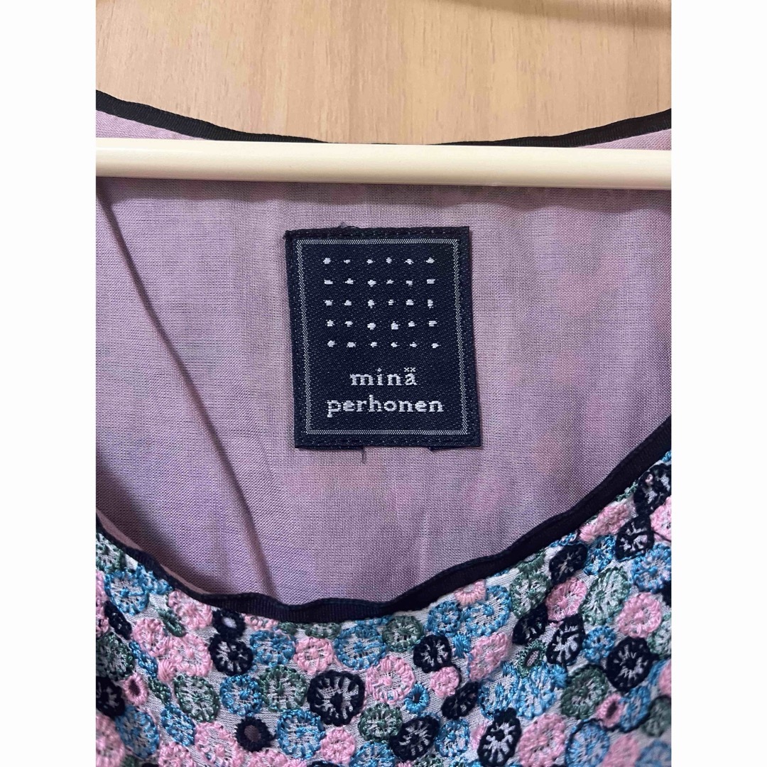 minaperhonen 総刺繍ミニワンピース minaperhonen 総刺繍ミニワンピース