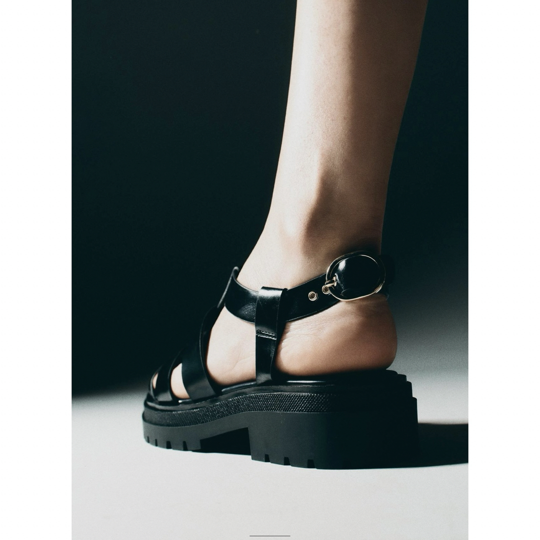 ZARA - ZARA ザラ トラックソールケージサンダルの通販 by pippi ZARA - ZARA ザラ トラックソールケージサンダルの通販 by pippi