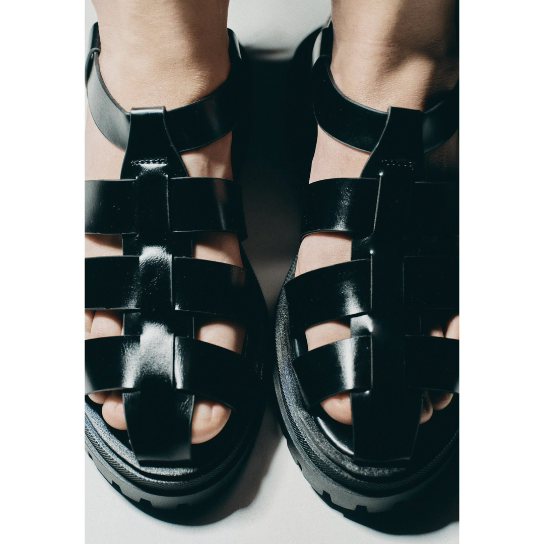 ZARA - ZARA ザラ トラックソールケージサンダルの通販 by pippi ZARA - ZARA ザラ トラックソールケージサンダルの通販 by pippi