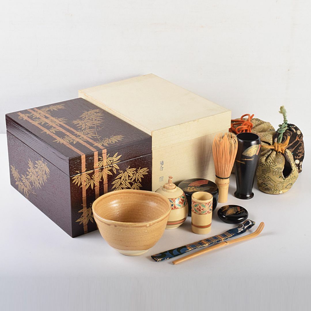 茶道具　竹林蒔絵　柿合留 　利休茶箱　棗　茶碗　八点一式　袱紗付　V　R7661