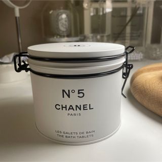 CHANEL(入浴剤/バスソルト)のフリマアイテム一覧 CHANEL(入浴剤/バスソルト)のフリマアイテム一覧