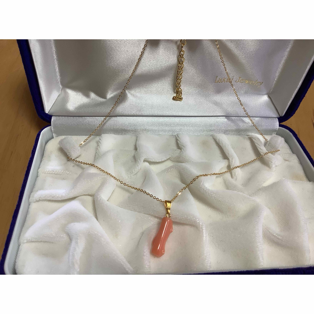 天然サンゴネックレスB レディースのアクセサリー(ネックレス)の商品写真